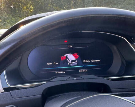 Синий Фольксваген Пассат, объемом двигателя 1.97 л и пробегом 230 тыс. км за 19809 $, фото 18 на Automoto.ua