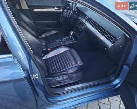 Синій Фольксваген Пассат, об'ємом двигуна 1.97 л та пробігом 270 тис. км за 14400 $, фото 54 на Automoto.ua