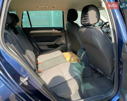 Синій Фольксваген Пассат, об'ємом двигуна 2 л та пробігом 356 тис. км за 13500 $, фото 19 на Automoto.ua