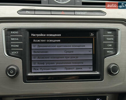 Синій Фольксваген Пассат, об'ємом двигуна 2 л та пробігом 287 тис. км за 15900 $, фото 101 на Automoto.ua