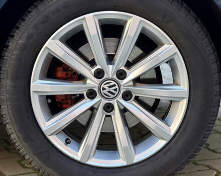 Синий Фольксваген Пассат, объемом двигателя 1.97 л и пробегом 377 тыс. км за 15000 $, фото 7 на Automoto.ua