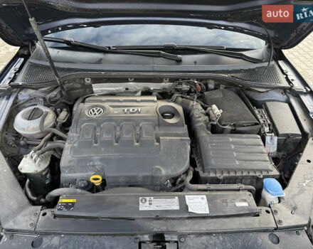 Синій Фольксваген Пассат, об'ємом двигуна 1.6 л та пробігом 320 тис. км за 11600 $, фото 14 на Automoto.ua