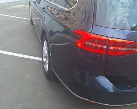 Синий Фольксваген Пассат, объемом двигателя 1.97 л и пробегом 285 тыс. км за 15000 $, фото 2 на Automoto.ua