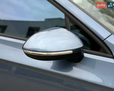 Синій Фольксваген Пассат, об'ємом двигуна 2 л та пробігом 287 тис. км за 15900 $, фото 80 на Automoto.ua