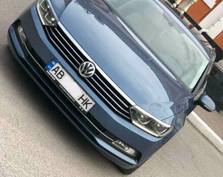 Синий Фольксваген Пассат, объемом двигателя 1.6 л и пробегом 250 тыс. км за 14039 $, фото 2 на Automoto.ua