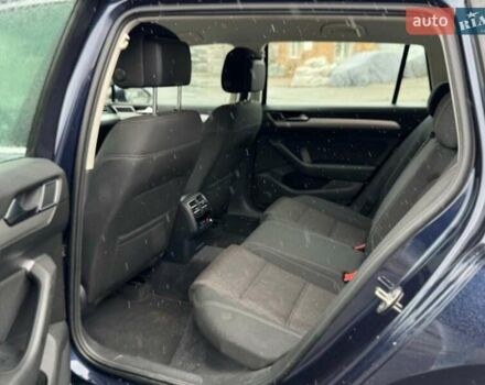 Синий Фольксваген Пассат, объемом двигателя 1.8 л и пробегом 238 тыс. км за 15790 $, фото 34 на Automoto.ua