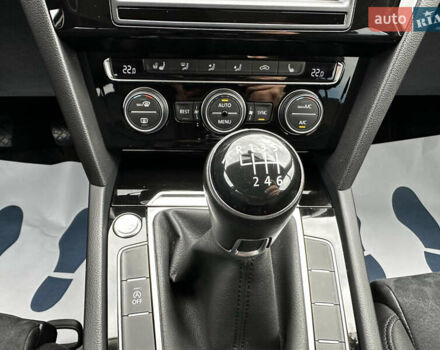 Синій Фольксваген Пассат, об'ємом двигуна 1.97 л та пробігом 169 тис. км за 17200 $, фото 63 на Automoto.ua