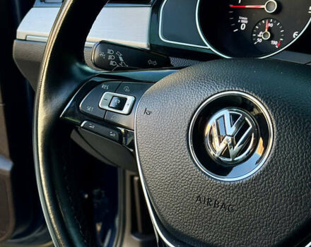 Синий Фольксваген Пассат, объемом двигателя 1.97 л и пробегом 377 тыс. км за 15000 $, фото 26 на Automoto.ua