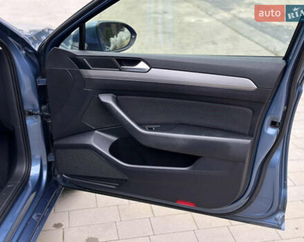 Синій Фольксваген Пассат, об'ємом двигуна 2 л та пробігом 287 тис. км за 15900 $, фото 49 на Automoto.ua