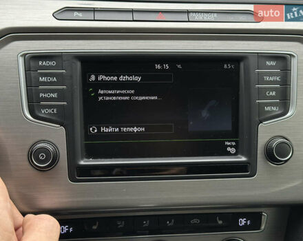 Синій Фольксваген Пассат, об'ємом двигуна 2 л та пробігом 287 тис. км за 15900 $, фото 93 на Automoto.ua