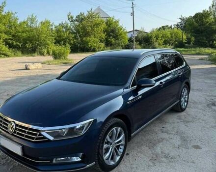 Синій Фольксваген Пассат, об'ємом двигуна 2 л та пробігом 233 тис. км за 15800 $, фото 4 на Automoto.ua