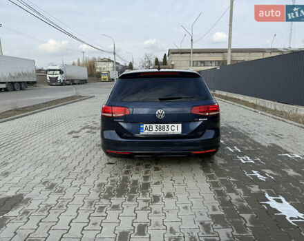 Синій Фольксваген Пассат, об'ємом двигуна 1.6 л та пробігом 320 тис. км за 11600 $, фото 4 на Automoto.ua
