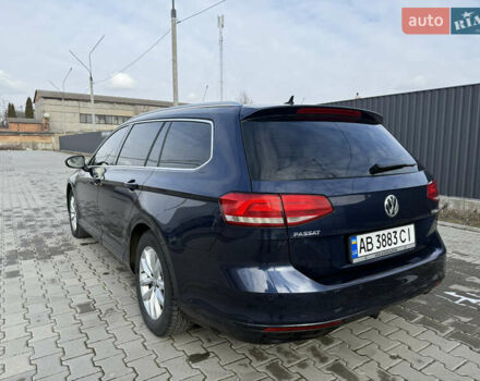 Синій Фольксваген Пассат, об'ємом двигуна 1.6 л та пробігом 320 тис. км за 11600 $, фото 6 на Automoto.ua