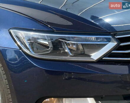 Синій Фольксваген Пассат, об'ємом двигуна 2 л та пробігом 356 тис. км за 13500 $, фото 9 на Automoto.ua