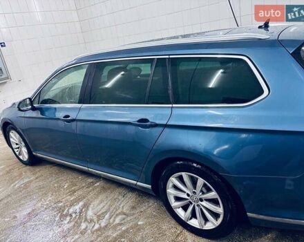 Синій Фольксваген Пассат, об'ємом двигуна 1.97 л та пробігом 250 тис. км за 16300 $, фото 2 на Automoto.ua