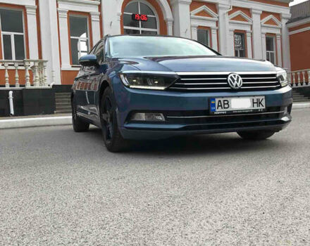 Синий Фольксваген Пассат, объемом двигателя 1.6 л и пробегом 250 тыс. км за 14039 $, фото 3 на Automoto.ua