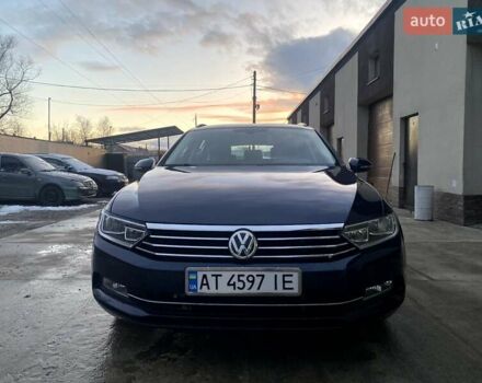 Синій Фольксваген Пассат, об'ємом двигуна 1.6 л та пробігом 244 тис. км за 13200 $, фото 3 на Automoto.ua