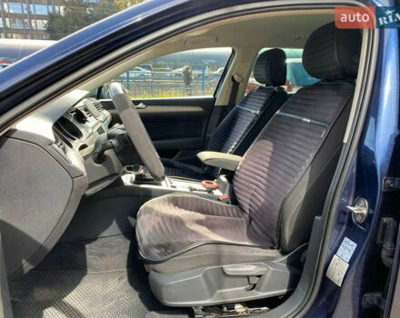 Синій Фольксваген Пассат, об'ємом двигуна 2 л та пробігом 356 тис. км за 13500 $, фото 16 на Automoto.ua