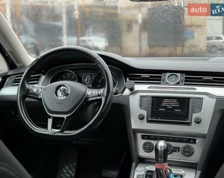 Синий Фольксваген Пассат, объемом двигателя 1.8 л и пробегом 238 тыс. км за 15790 $, фото 41 на Automoto.ua