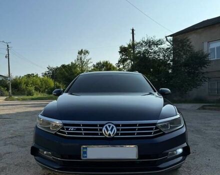 Синій Фольксваген Пассат, об'ємом двигуна 2 л та пробігом 233 тис. км за 15800 $, фото 5 на Automoto.ua