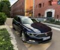 Синий Фольксваген Пассат, объемом двигателя 1.6 л и пробегом 270 тыс. км за 14800 $, фото 1 на Automoto.ua