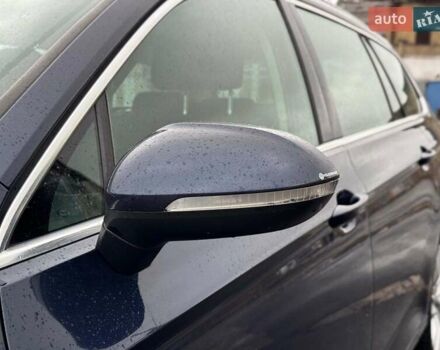 Синий Фольксваген Пассат, объемом двигателя 1.8 л и пробегом 238 тыс. км за 15790 $, фото 16 на Automoto.ua