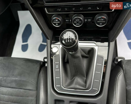 Синій Фольксваген Пассат, об'ємом двигуна 1.97 л та пробігом 169 тис. км за 17200 $, фото 52 на Automoto.ua