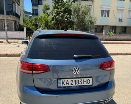 Синій Фольксваген Пассат, об'ємом двигуна 1.6 л та пробігом 307 тис. км за 11999 $, фото 5 на Automoto.ua