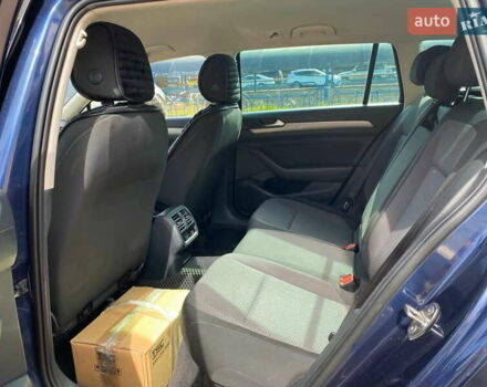 Синій Фольксваген Пассат, об'ємом двигуна 2 л та пробігом 356 тис. км за 13500 $, фото 17 на Automoto.ua