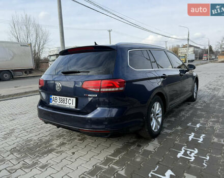 Синій Фольксваген Пассат, об'ємом двигуна 1.6 л та пробігом 320 тис. км за 11600 $, фото 5 на Automoto.ua