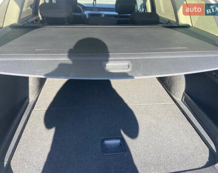 Синий Фольксваген Пассат, объемом двигателя 1.97 л и пробегом 380 тыс. км за 14999 $, фото 5 на Automoto.ua