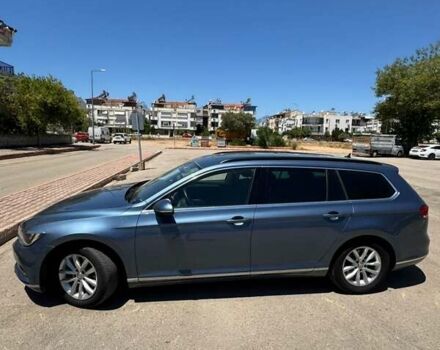 Синій Фольксваген Пассат, об'ємом двигуна 1.6 л та пробігом 307 тис. км за 11999 $, фото 12 на Automoto.ua