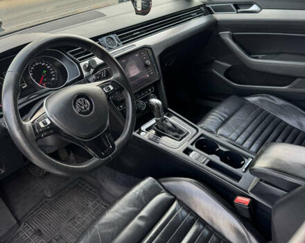 Синий Фольксваген Пассат, объемом двигателя 1.97 л и пробегом 348 тыс. км за 12499 $, фото 17 на Automoto.ua