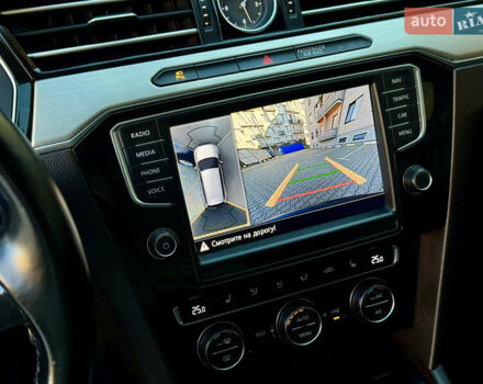 Синий Фольксваген Пассат, объемом двигателя 1.97 л и пробегом 377 тыс. км за 15000 $, фото 21 на Automoto.ua