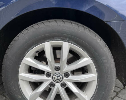 Синий Фольксваген Пассат, объемом двигателя 1.97 л и пробегом 290 тыс. км за 14400 $, фото 10 на Automoto.ua