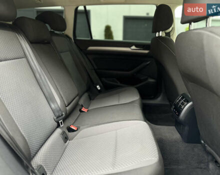 Синій Фольксваген Пассат, об'ємом двигуна 2 л та пробігом 287 тис. км за 15900 $, фото 64 на Automoto.ua