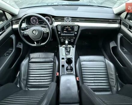 Синий Фольксваген Пассат, объемом двигателя 1.97 л и пробегом 227 тыс. км за 15900 $, фото 6 на Automoto.ua