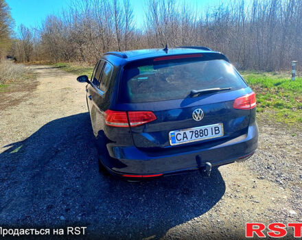 Синий Фольксваген Пассат, объемом двигателя 2 л и пробегом 243 тыс. км за 13500 $, фото 5 на Automoto.ua