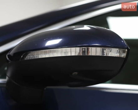 Синий Фольксваген Пассат, объемом двигателя 1.97 л и пробегом 237 тыс. км за 19899 $, фото 19 на Automoto.ua