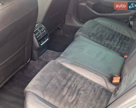 Синий Фольксваген Пассат, объемом двигателя 1.97 л и пробегом 241 тыс. км за 16777 $, фото 11 на Automoto.ua