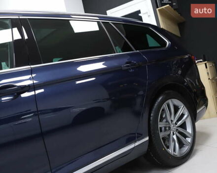 Синий Фольксваген Пассат, объемом двигателя 1.97 л и пробегом 237 тыс. км за 19899 $, фото 21 на Automoto.ua