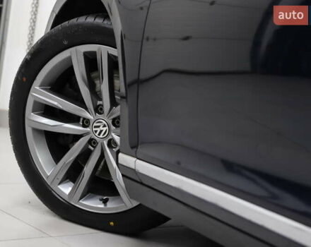 Синий Фольксваген Пассат, объемом двигателя 1.97 л и пробегом 237 тыс. км за 19899 $, фото 48 на Automoto.ua