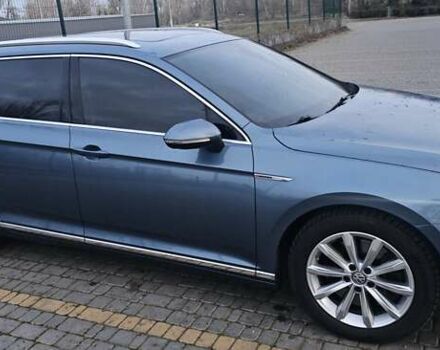 Синий Фольксваген Пассат, объемом двигателя 1.97 л и пробегом 333 тыс. км за 22900 $, фото 3 на Automoto.ua