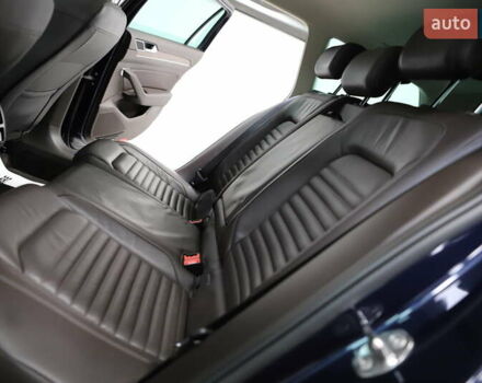 Синий Фольксваген Пассат, объемом двигателя 1.97 л и пробегом 237 тыс. км за 19899 $, фото 123 на Automoto.ua