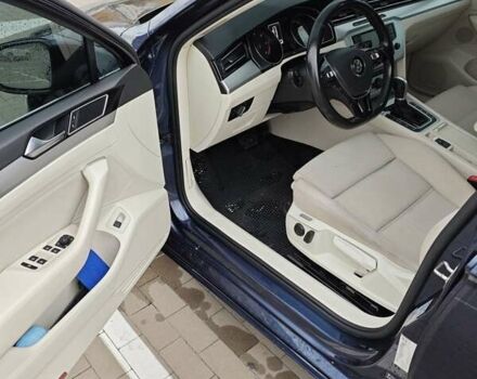 Синий Фольксваген Пассат, объемом двигателя 1.97 л и пробегом 244 тыс. км за 14300 $, фото 12 на Automoto.ua