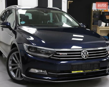 Синий Фольксваген Пассат, объемом двигателя 1.97 л и пробегом 237 тыс. км за 19899 $, фото 29 на Automoto.ua