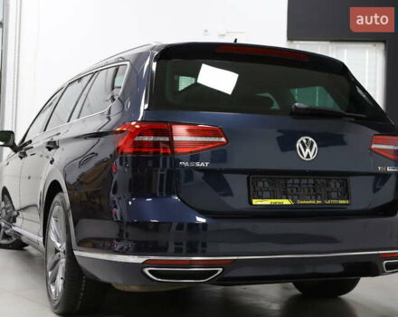Синий Фольксваген Пассат, объемом двигателя 1.97 л и пробегом 237 тыс. км за 19899 $, фото 41 на Automoto.ua