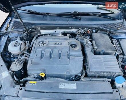 Синій Фольксваген Пассат, об'ємом двигуна 1.97 л та пробігом 300 тис. км за 13500 $, фото 4 на Automoto.ua