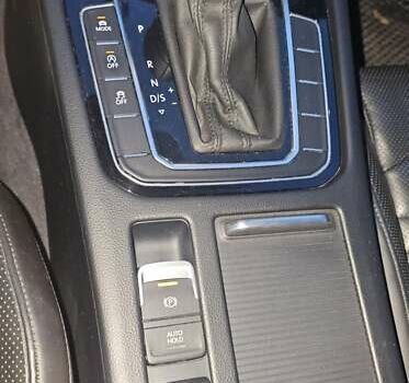 Синий Фольксваген Пассат, объемом двигателя 1.97 л и пробегом 333 тыс. км за 22900 $, фото 32 на Automoto.ua