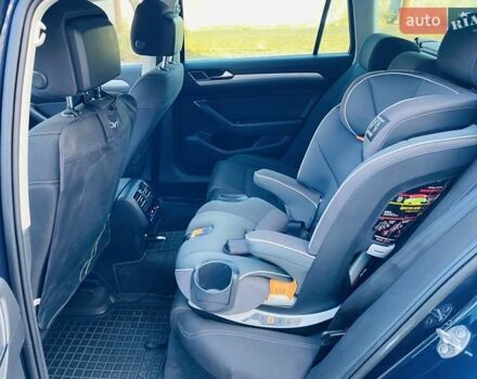 Синій Фольксваген Пассат, об'ємом двигуна 1.97 л та пробігом 300 тис. км за 13500 $, фото 12 на Automoto.ua